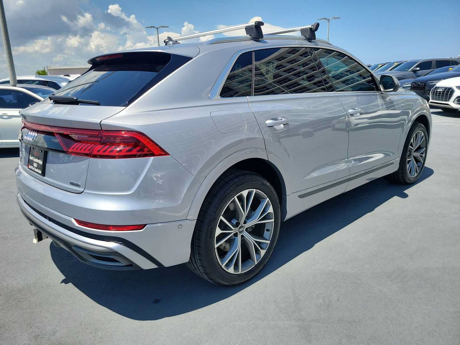 Used 2021 Audi Q8 Premium Plus w/ Premium Plus Package AWD/4WD image 6