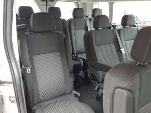 Used 2023 Ford Transit 350 XLT RWD image 32