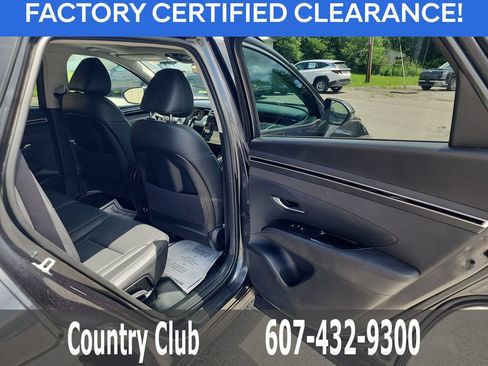Certified 2023 Hyundai Tucson Limited AWD/4WD image 32