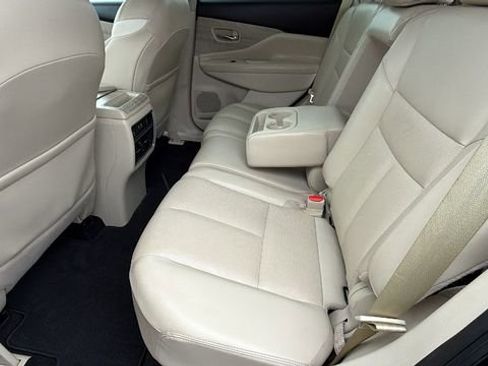 Used 2019 Nissan Murano SL w/ Cargo Package image 16