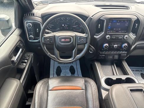 Used 2022 GMC Sierra 2500 AT4 w/ AT4 Preferred Package AWD/4WD image 22