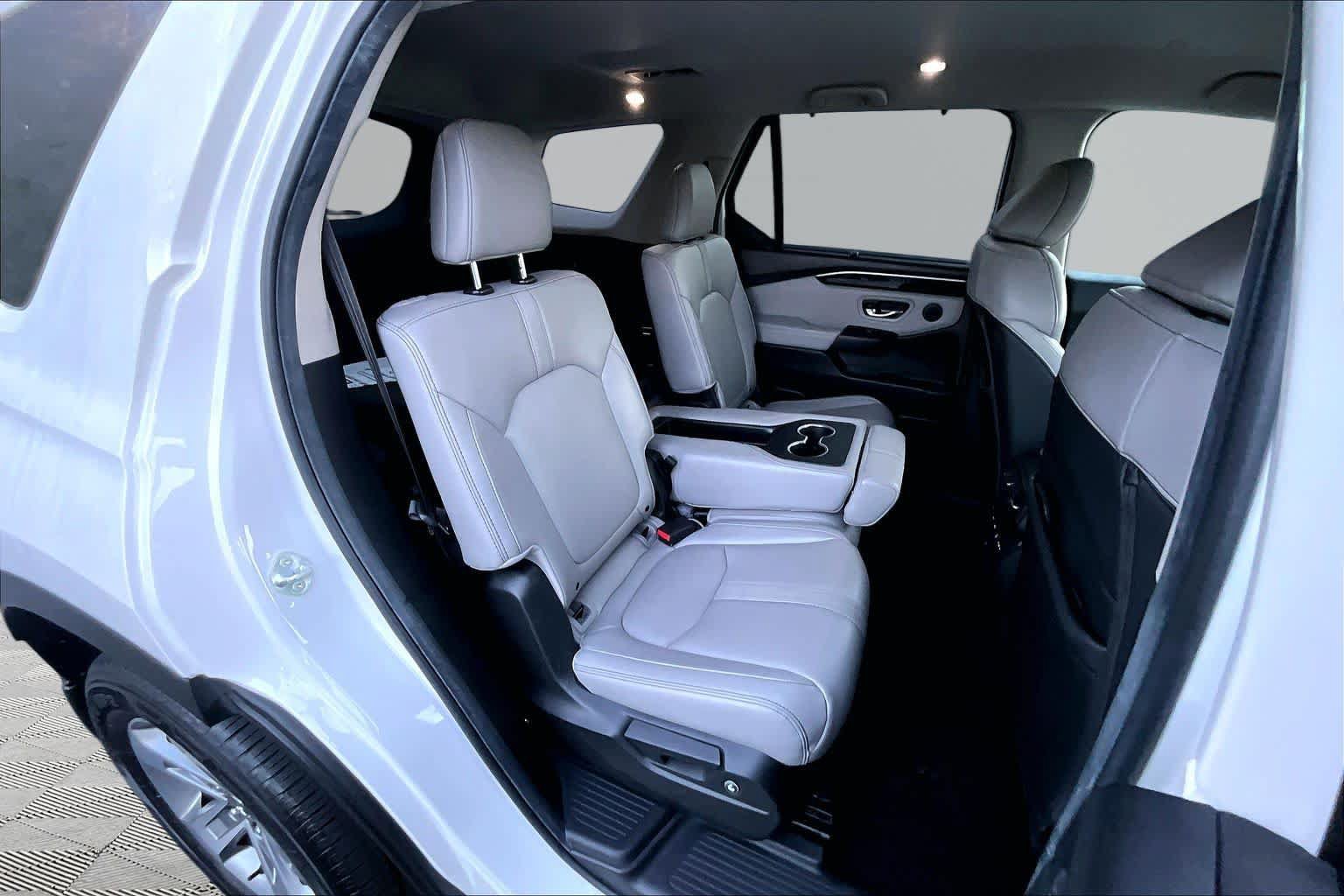 Used 2025 Honda Pilot EX-L image 20