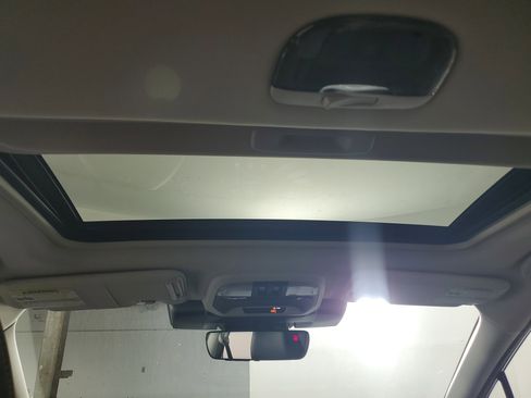 New 2025 Subaru Crosstrek 2.5i Limited w/ Crosstrek Mirror Package image 16