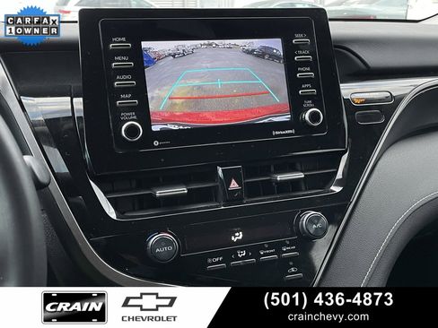 Used 2021 Toyota Camry SE image 17