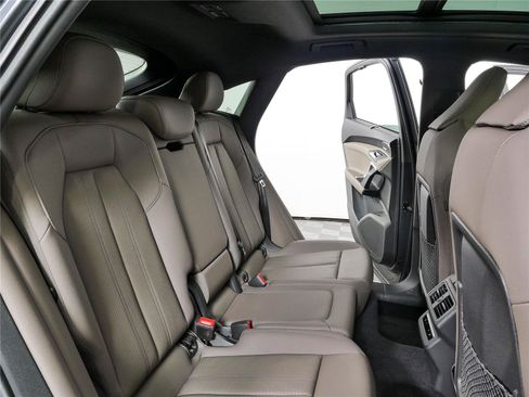 Used 2025 Audi Q5 Prestige w/ 20" Wheel Package AWD/4WD image 23