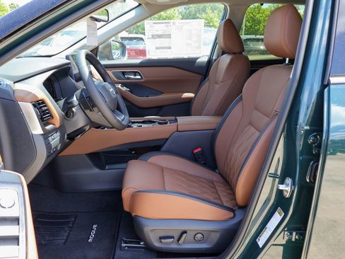 New 2026 Nissan Rogue Platinum AWD/4WD image 7