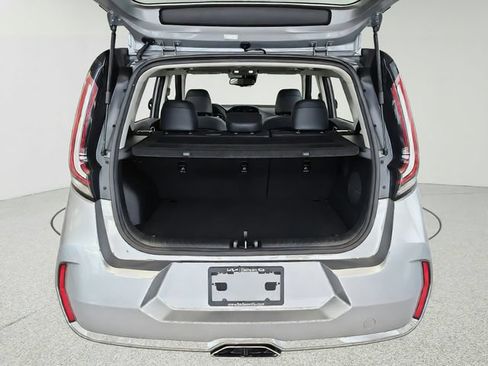 Certified 2025 Kia Soul GT-Line w/ GT-Line Technology Package FWD image 29