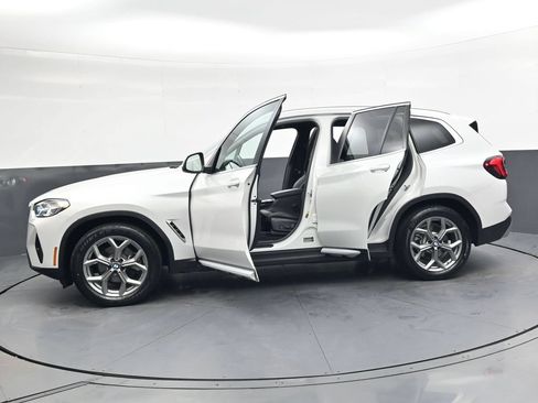 Used 2024 BMW X3 xDrive30i AWD/4WD image 40