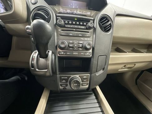 Used 2013 Honda Pilot Touring image 18