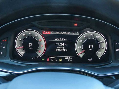 Used 2023 Audi Q7 3.0T Prestige w/ Prestige Package image 25