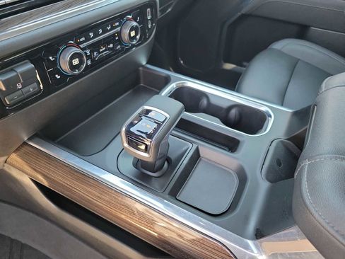 Used 2023 Chevrolet Silverado 1500 RST w/ Redline Edition image 13