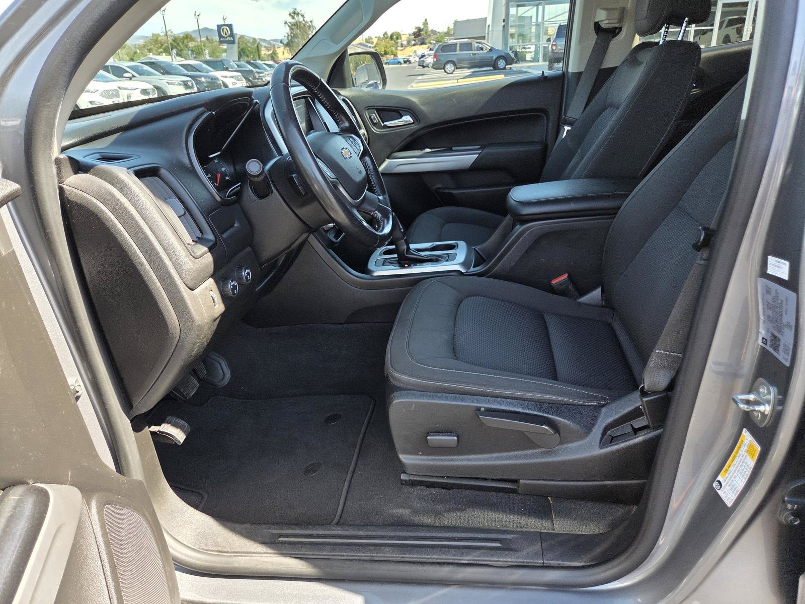 Used 2021 Chevrolet Colorado LT AWD/4WD image 10