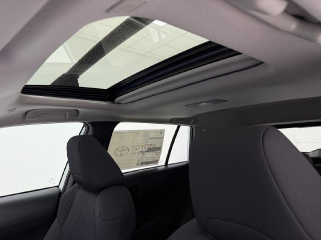 New 2026 Toyota Corolla Cross LE w/ Moonroof Package FWD image 25