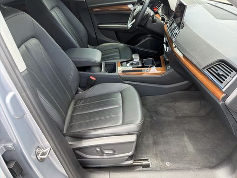Used 2022 Audi Q5 2.0T Premium Plus AWD/4WD image 16