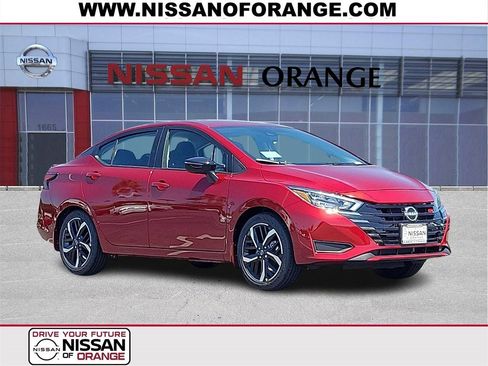 New 2025 Nissan Versa SR w/ Trunk Package image 1