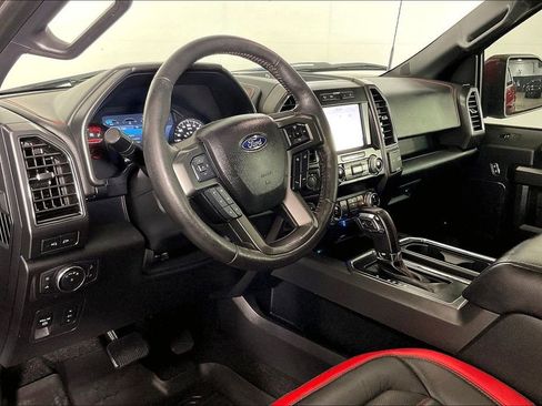 Used 2019 Ford F150 Lariat w/ Equipment Group 502A Luxury AWD/4WD image 17