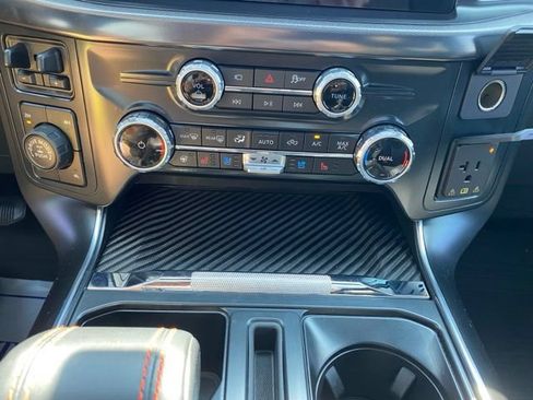 Used 2025 Ford F150 Raptor AWD/4WD image 28