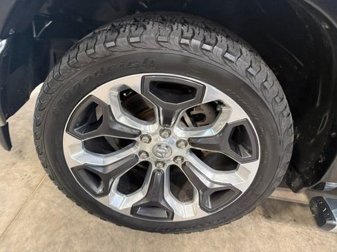Used 2019 RAM 1500 Limited AWD/4WD image 35