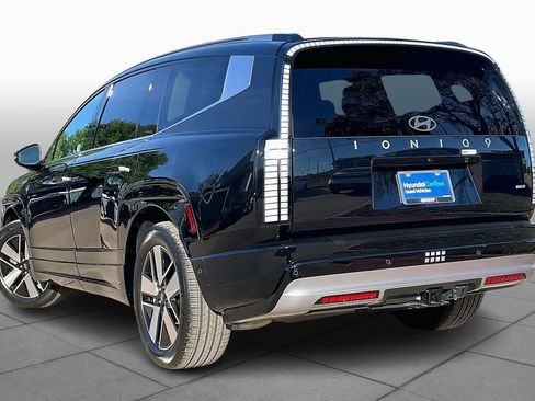 Certified 2026 Hyundai Ioniq 9 SEL image 11