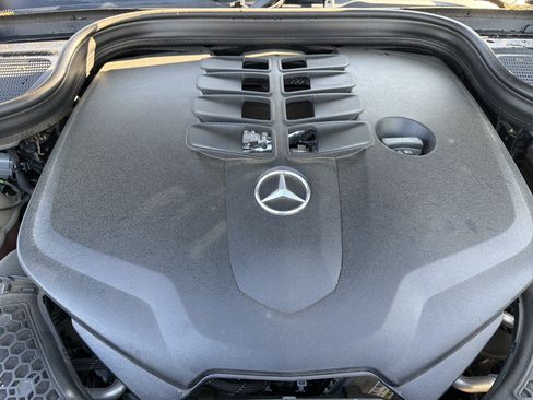 Certified 2023 Mercedes-Benz GLS 580 4MATIC image 36