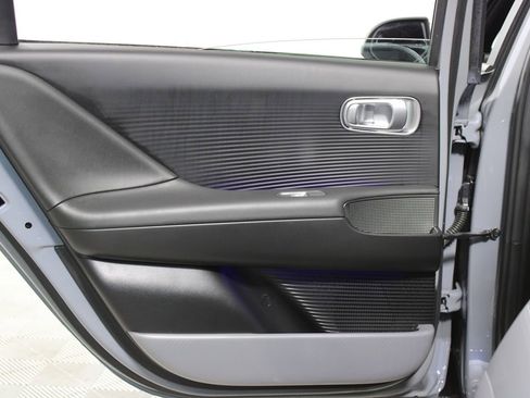 Used 2023 Hyundai Ioniq 6 SEL image 32