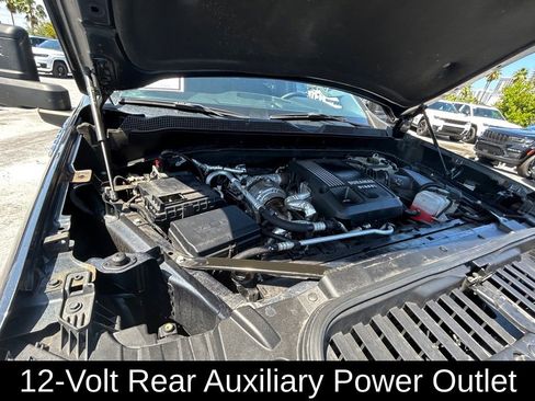 Used 2022 Chevrolet Silverado 1500 RST image 17