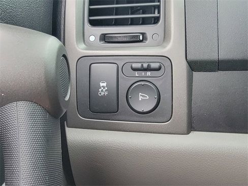 Used 2010 Honda CR-V LX image 27