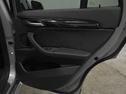Used 2017 BMW X1 xDrive28i AWD/4WD image 16