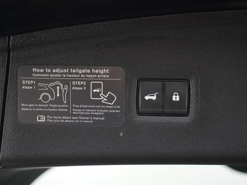 Used 2025 INFINITI QX55 Sensory w/ Lighting Package AWD/4WD image 17