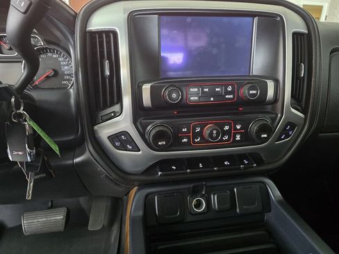Used 2014 GMC Sierra 1500 SLT w/ Suspension Package, Off-Road AWD/4WD image 20