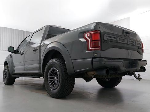 Used 2020 Ford F150 Raptor w/ Equipment Group 802A Luxury image 3