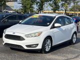 Used 2016 Ford Focus SE image 2