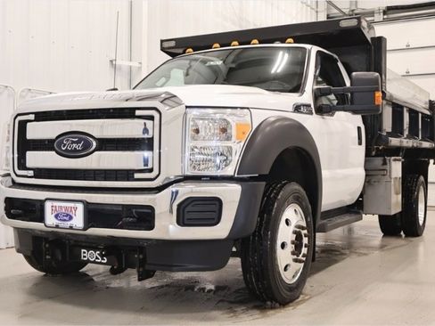 Used 2016 Ford F550 4x4 Regular Cab Super Duty image 5