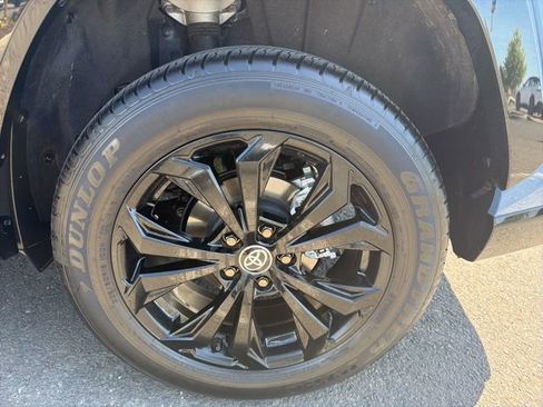 Used 2024 Toyota RAV4 XSE w/ Advanced Technology Package image 30