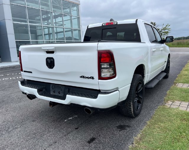 Used 2022 RAM 1500 Big Horn AWD/4WD image 4