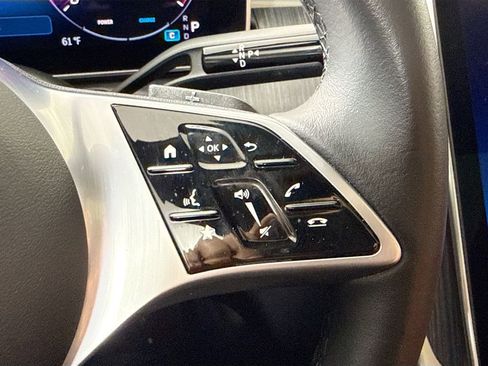 Certified 2025 Mercedes-Benz C 300 Sedan image 12