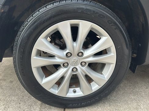 Used 2013 Toyota RAV4 Limited FWD image 39
