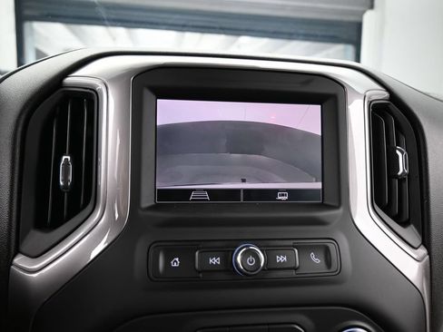 Used 2023 Chevrolet Silverado 1500 Custom RWD image 23