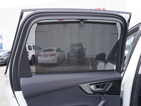 Used 2022 Audi Q7 3.0T Prestige image 13