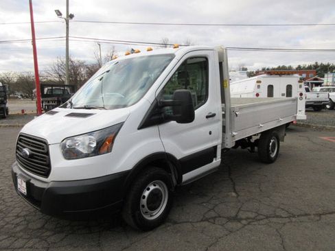 Used 2019 Ford Transit 250 138 RWD image 3
