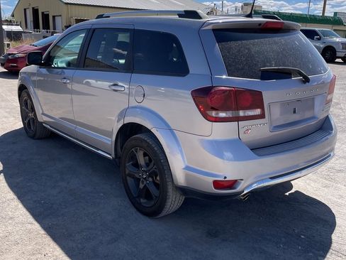 Used 2018 Dodge Journey Crossroad AWD/4WD image 4