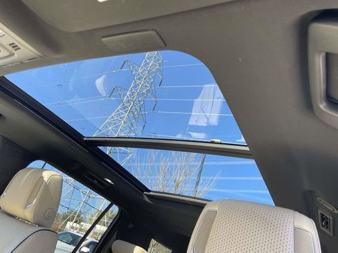 Used 2021 Cadillac Escalade ESV Premium Luxury w/ Driver Assist Tech Package image 20