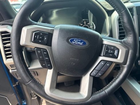 Used 2019 Ford F150 Lariat w/ Equipment Group 502A Luxury RWD image 7