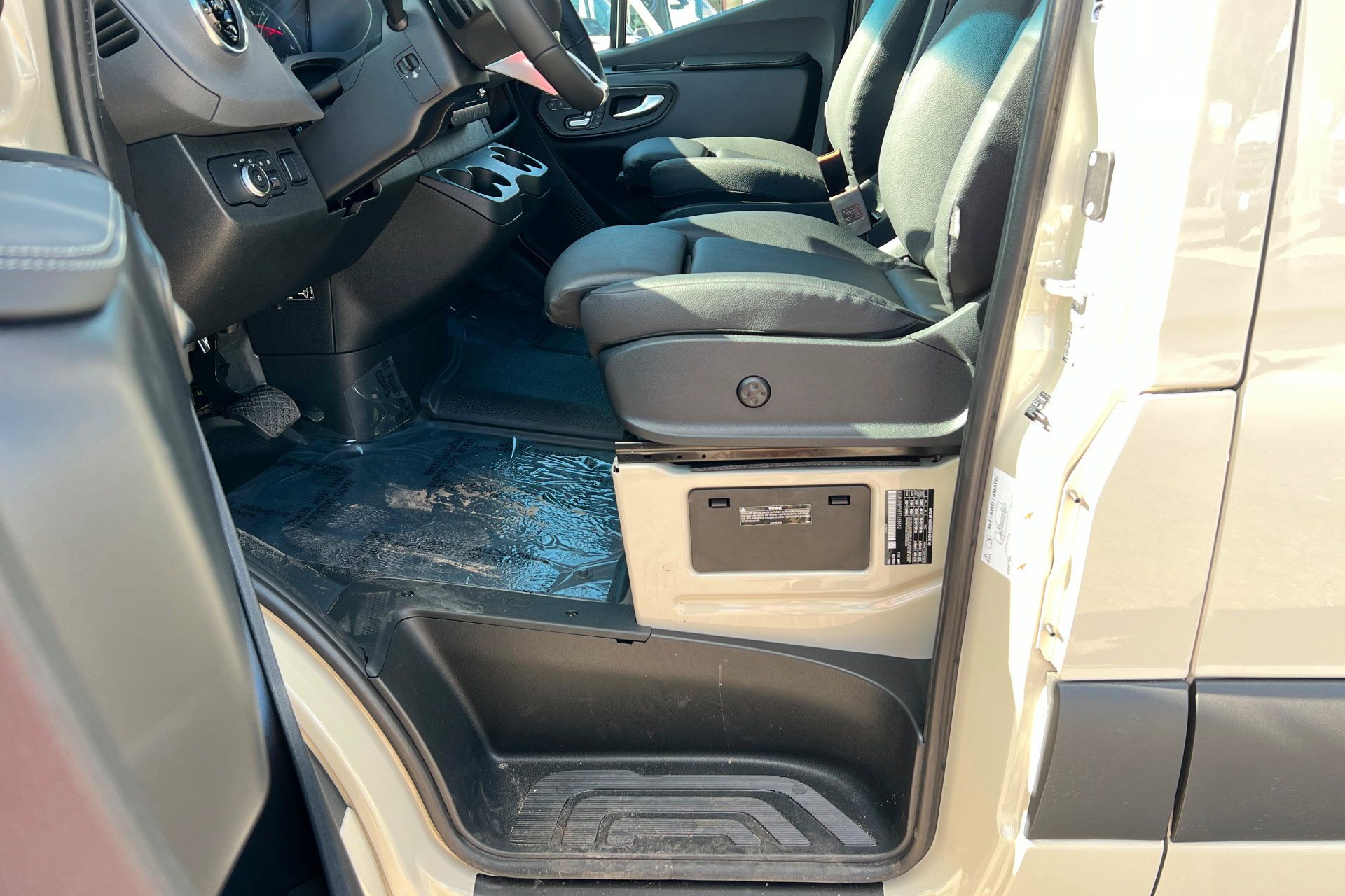 New 2026 Mercedes-Benz Sprinter 2500 image 17