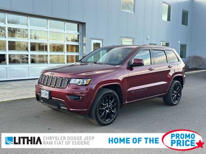 Used 2019 Jeep Grand Cherokee Altitude