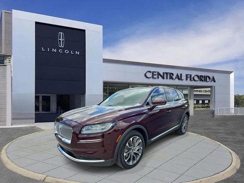 Certified 2023 Lincoln Nautilus Reserve FWD image 8