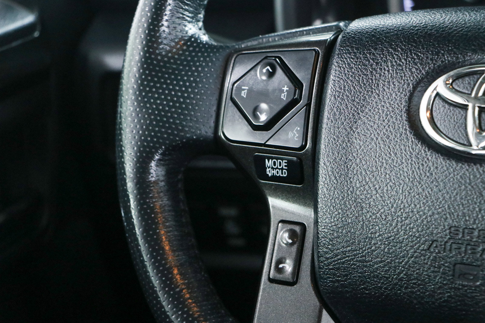 Used 2023 Toyota 4Runner TRD Off-Road Premium AWD/4WD image 14