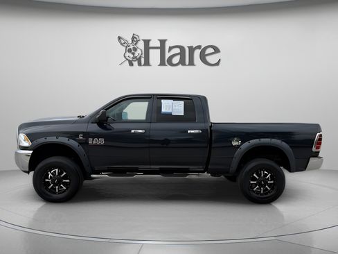 Used 2016 RAM 2500 Tradesman w/ Chrome Appearance Group AWD/4WD image 2