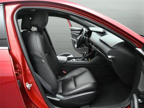 Used 2021 MAZDA MAZDA3 s image 18