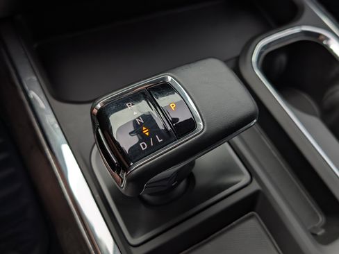 Used 2024 Chevrolet Silverado 1500 LTZ image 30